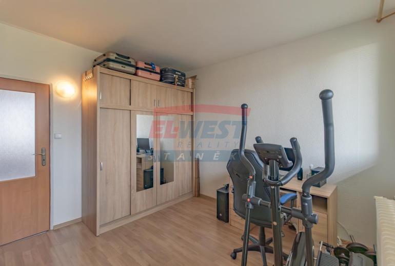 Pronájem zrekonstruovaného bytu 3+1/L v Sušici, ul. Tichá