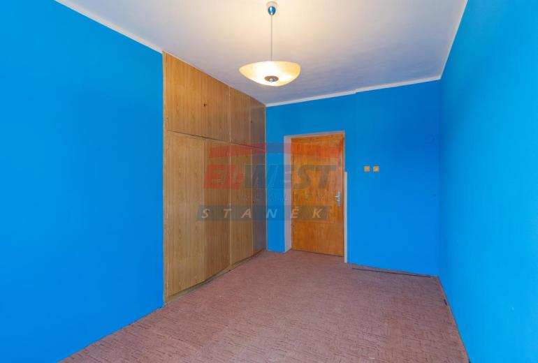 Prodej zděného bytu 3+1 s vlastní zahrádkou v Sušici