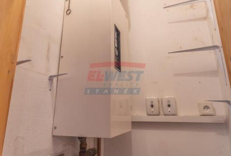 Prodej zděného bytu 3+1 s vlastní zahrádkou v Sušici