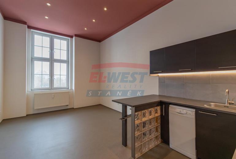 Pronájem nadstandardního bytu 2+kk v areálu Rezidence Šumava v Sušici