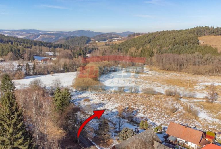 Prodej pozemku v Dolních Dvorcích u Kašperských Hor