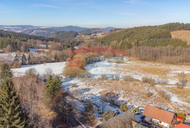 Prodej pozemku v Dolních Dvorcích u Kašperských Hor