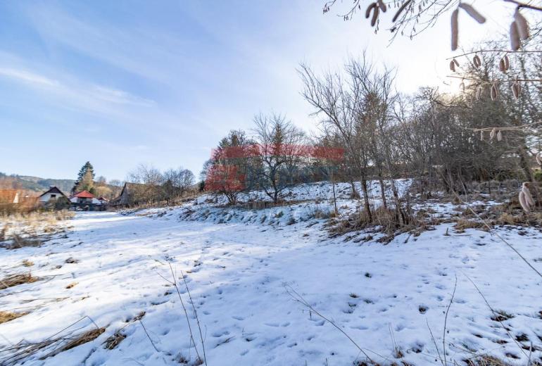 Prodej pozemku v Dolních Dvorcích u Kašperských Hor