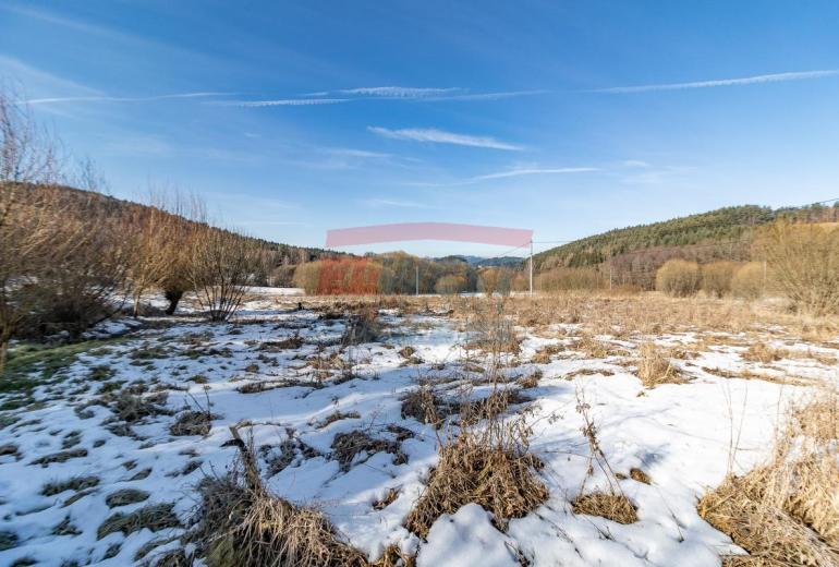 Prodej pozemku v Dolních Dvorcích u Kašperských Hor