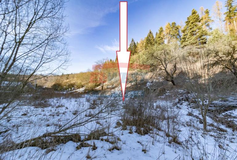 Prodej souboru pozemků 15 955 m2 s možností výstavby 2 objektů v Šimanově na Šumavě