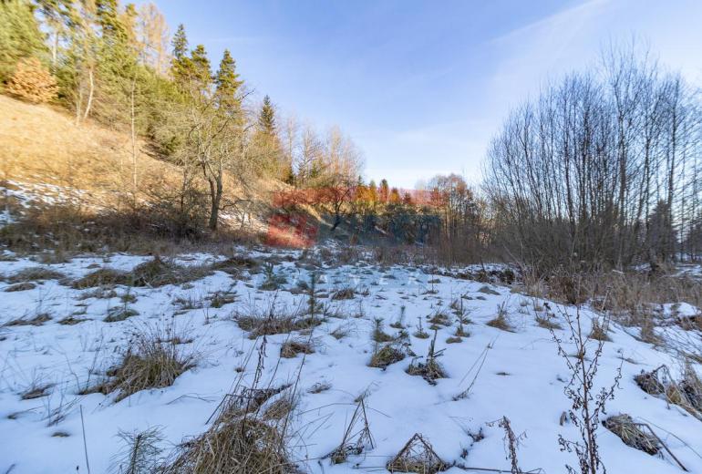 Prodej souboru pozemků 14 408 m2 s možností výstavby 2 objektů v Šimanově na Šumavě