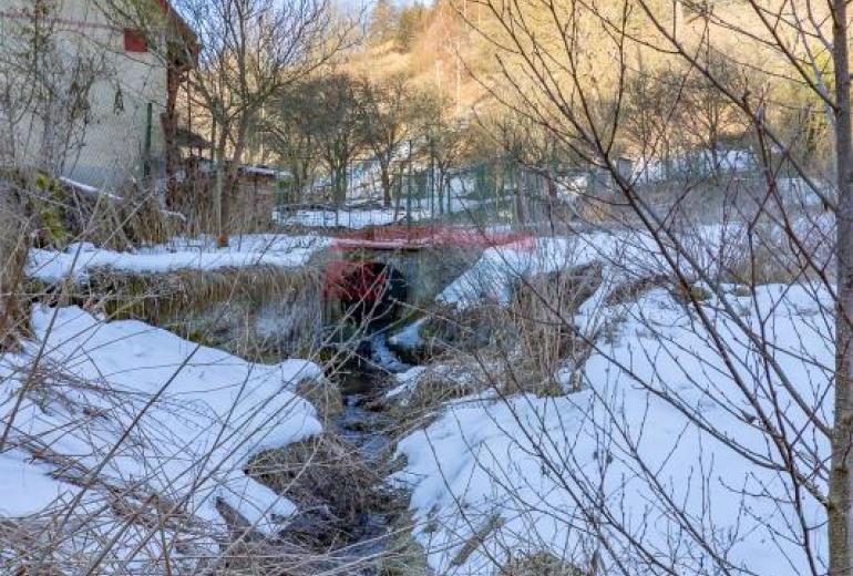 Prodej souboru pozemků 14 408 m2 s možností výstavby 2 objektů v Šimanově na Šumavě