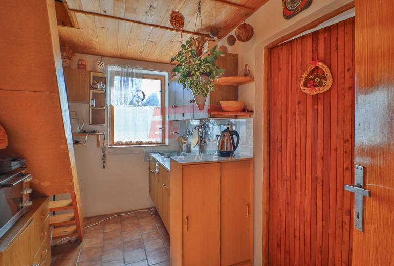 Prodej zděné rekreační chaty u Klatov