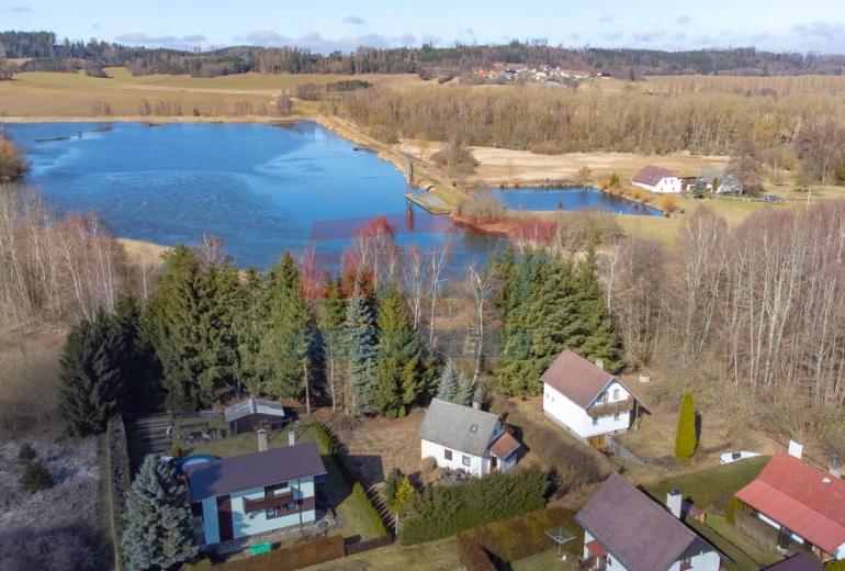 Prodej zděné rekreační chaty u Klatov