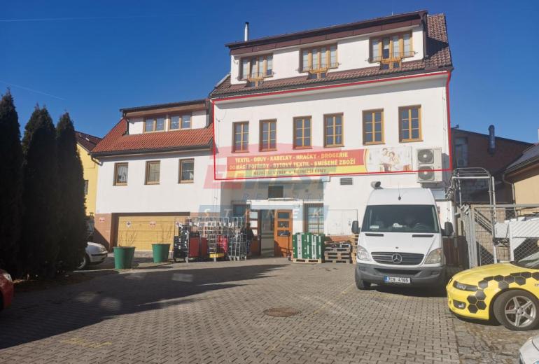 Pronájem bytu 3+kk přímo v centru Sušice