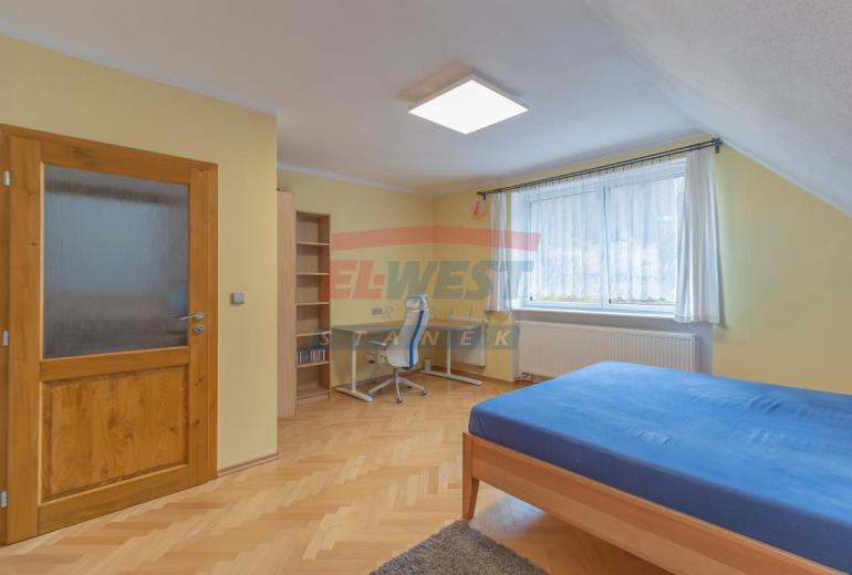 Prodej rodinného domu v zahradě pod lesem, Sušice