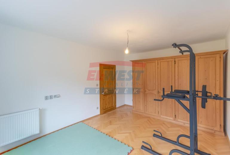 Prodej rodinného domu v zahradě pod lesem, Sušice