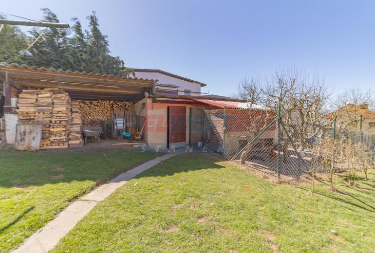 Prodej rodinného domu se dvěma byty a zahradou u parku v Klatovech