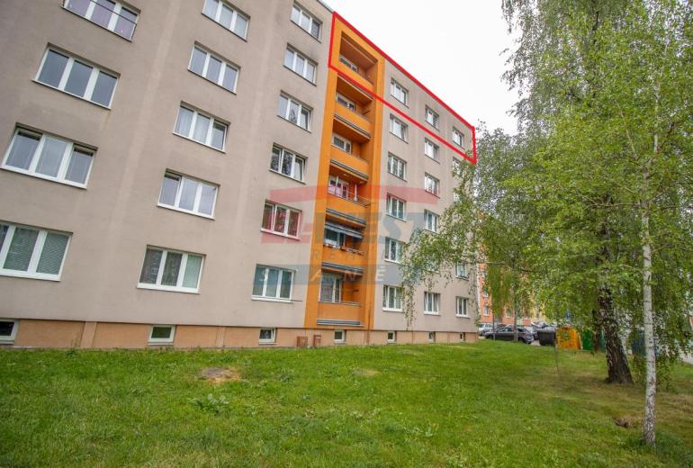Prodej nízkonákladového bytu 3+1 s lodžií v Klatovech