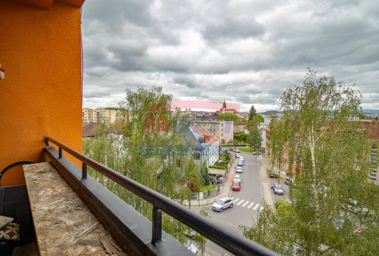 Prodej nízkonákladového bytu 3+1 s lodžií v Klatovech