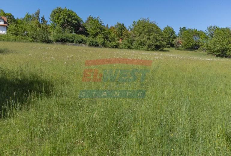 Stavební pozemek na Šumavě s výhledem na Kašperk