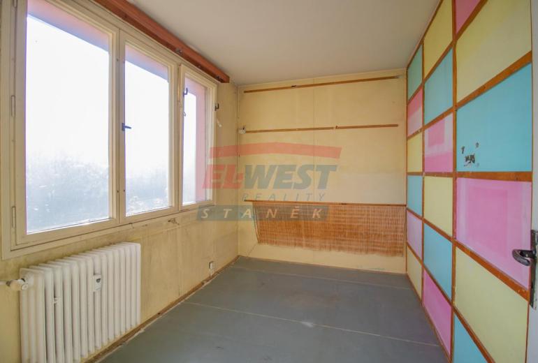 Světlý byt 3+1 s lodžií a panoramatickým výhledem v Sušici