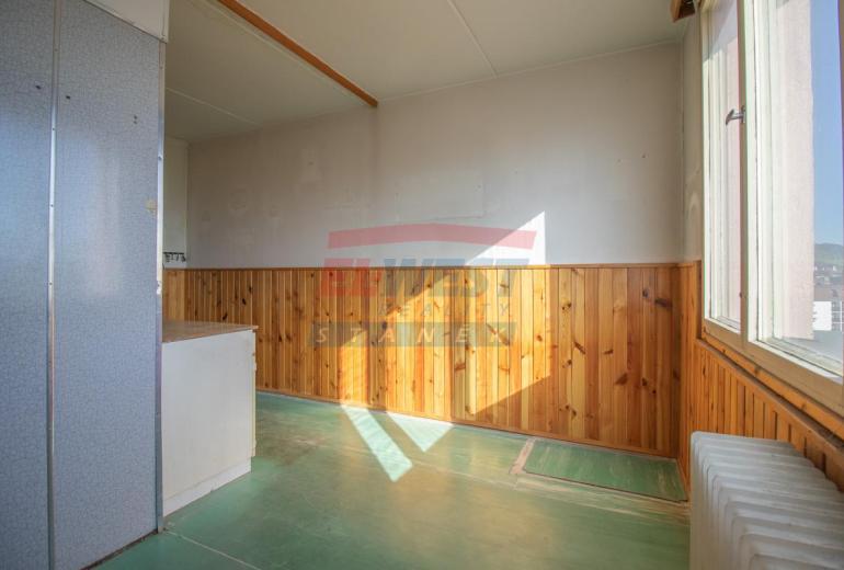 Světlý byt 3+1 s lodžií a panoramatickým výhledem v Sušici