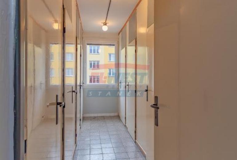 Pronájem zrekonstruovaného bytu 3+1/L v Sušici, ul. Tichá