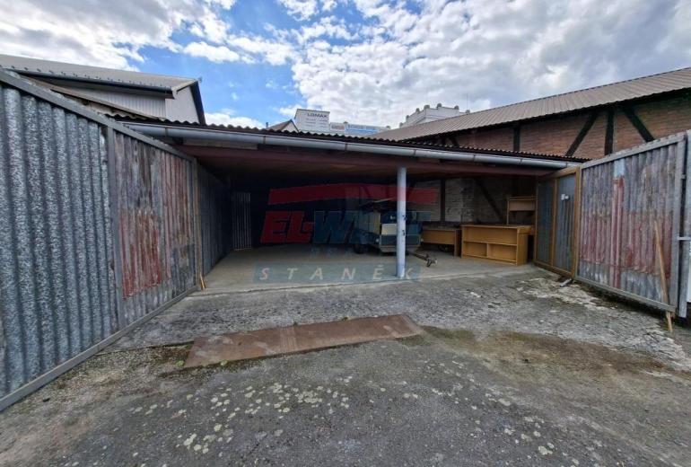 Pronájem garáže/ skladového prostoru 50 m2 v Sušici
