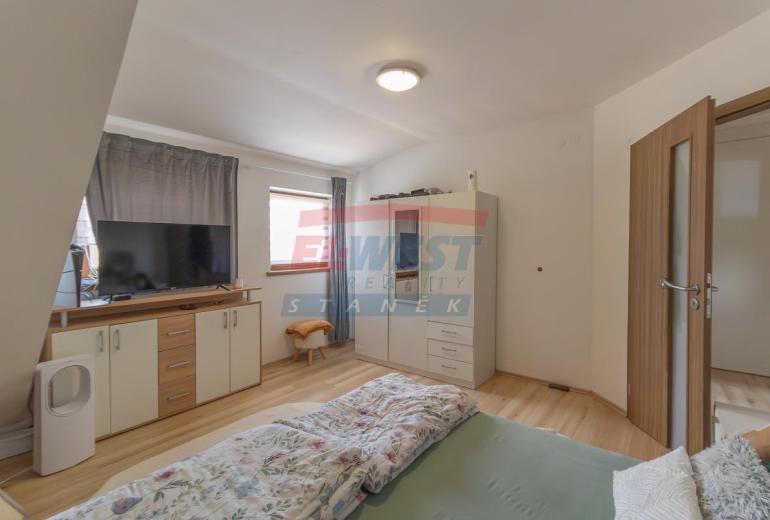 Pronájem moderního bytu 2+kk po kompletní rekonstrukci – Sušice