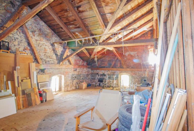 Prodej prostorného bytu 2+1 (99,9 m²) v klidném Anníně u Sušice