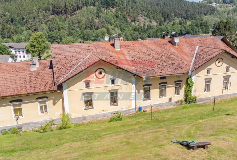 Prodej prostorného bytu 2+1 (99,9 m²) v klidném Anníně u Sušice