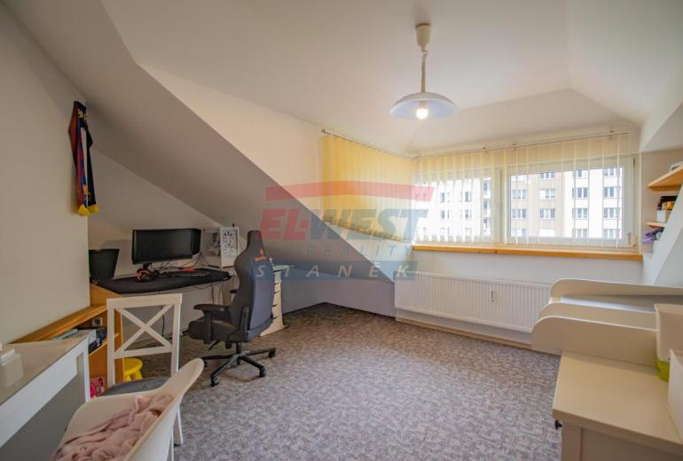 Světlý a prostorný byt 3+kk (117 m²) v Sušici – ul. Stupkova