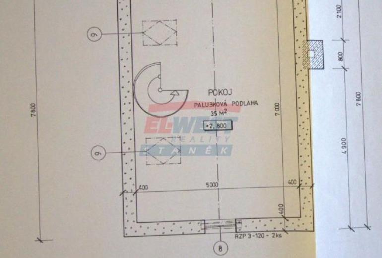 Rodinný dům na polosamotě uprostřed šumavské přírody s rozsáhlým stavebním pozemkem 4 804 m²
