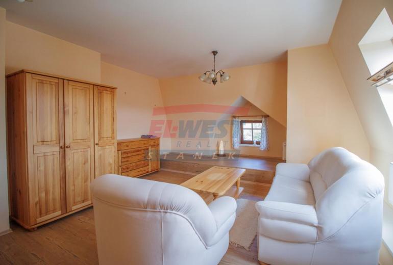 Prodej zděného mezonetu 2+kk (92 m²) v srdci Šumavy – Kašperské Hory