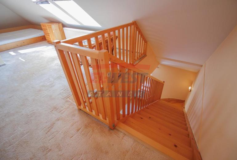 Prodej zděného mezonetu 2+kk (92 m²) v srdci Šumavy – Kašperské Hory
