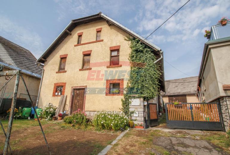 Prodej venkovské usedlosti se dvěma rodinnými domy a rozsáhlým zázemím, Štipoklasy u Lovčic, Plánice