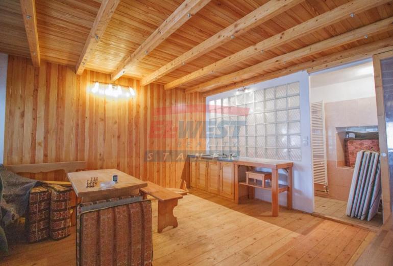 Prodej venkovské usedlosti se dvěma rodinnými domy a rozsáhlým zázemím, Štipoklasy u Lovčic, Plánice