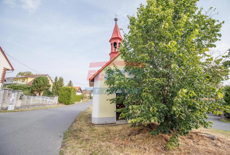 Prodej venkovské usedlosti se dvěma rodinnými domy a rozsáhlým zázemím, Štipoklasy u Lovčic, Plánice