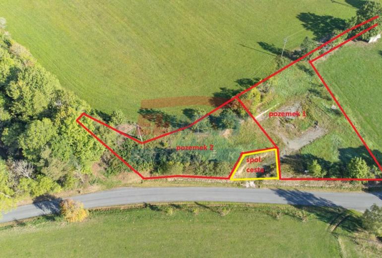 Slunný stavební pozemek s výhledem– 1.179 m2, Mokrosuky u Sušice