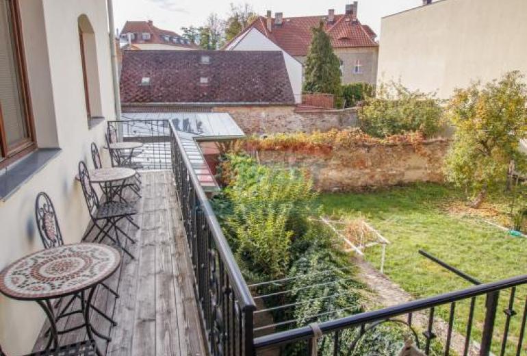 Zařízený stylový apartmán 25 m2 v centru Sušice
