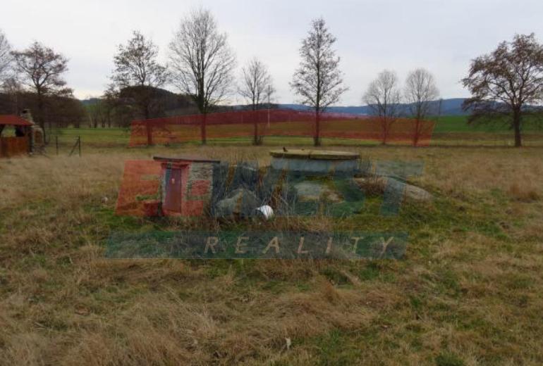 STAVEBNÍ POZEMEK V DRAŽOVICÍCH U SUŠICE