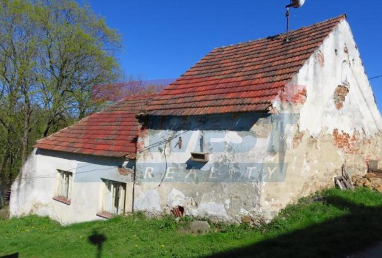 PRODEJ CHALUPY SE ZAHRADOU U ŘEKY OTAVY