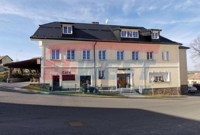  KOMFORTNÍ APARTMÁN 2+KK (57 m2) V HARTMANICÍCH, ŠUMAVA