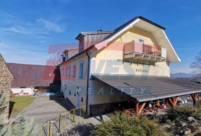 LOFTOVÝ APARTMÁN - BYT ( 71 m2)V HARTMANICÍCH, ŠUMAVA