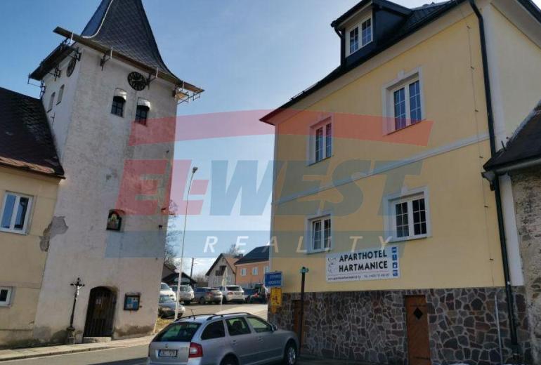 LOFTOVÝ APARTMÁN - BYT ( 71 m2)V HARTMANICÍCH, ŠUMAVA