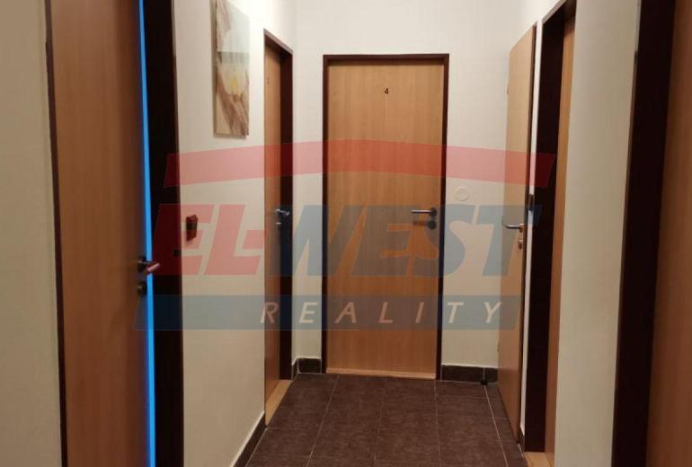 PRODEJ DOMU - 3 BYTY, APARTMÁNY SE ZAHRADOU