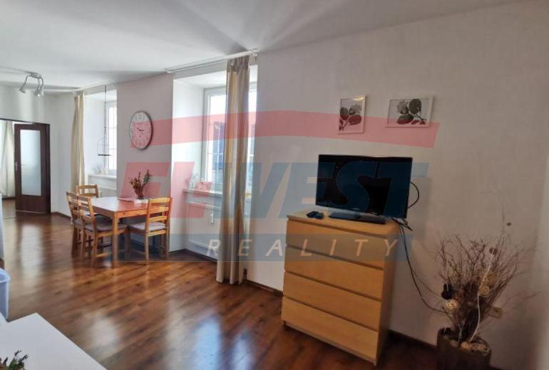 PRODEJ BYTU / APARTMÁNU 2+kk - 47 m2