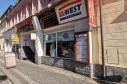 PRONÁJEM OBCHODNÍHO PROSTORU 62m2 V SUŠICI U NÁMĚSTÍ