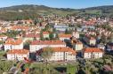 Prodej slunného zděného bytu 3+1 s balkonem a vlastní zahrádkou v Sušici
