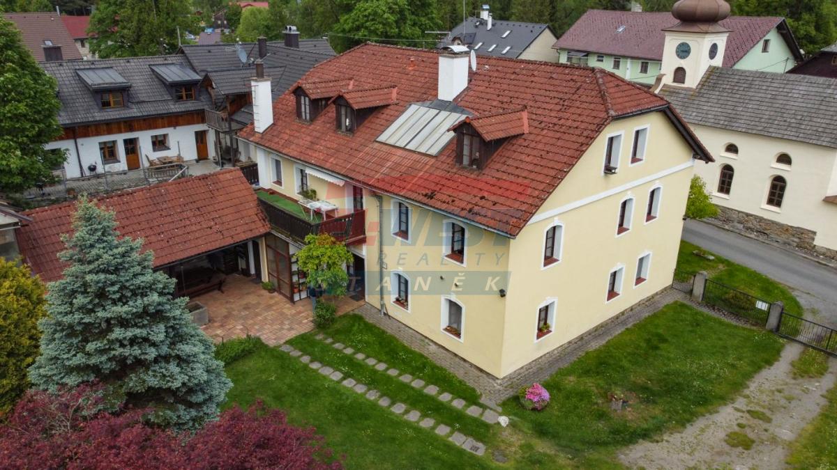 Prodej šumavského domu - rodinného penzionu na Červené, Šumava