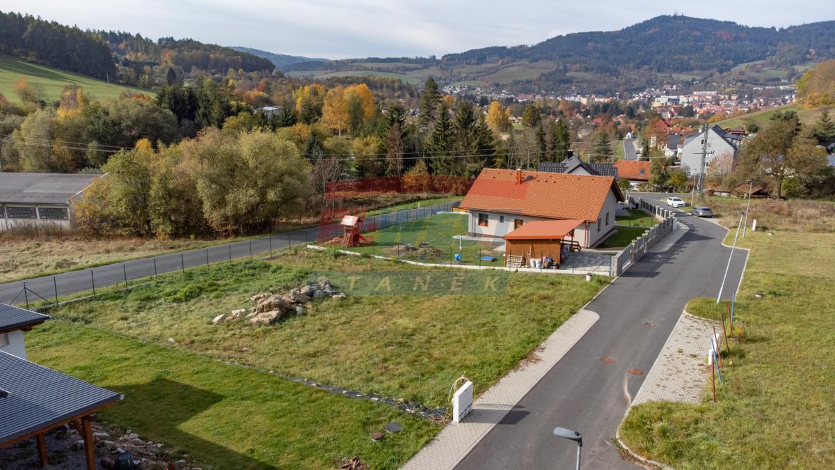 Prodej pozemku určeného k výstavbě rodinného domu v Sušici