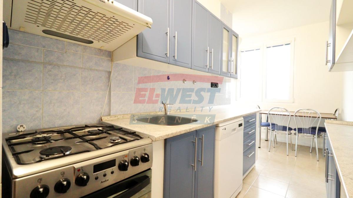 Pronájem bytu po rekonstrukci 3+1 se zasklenoulodžií v Sušici