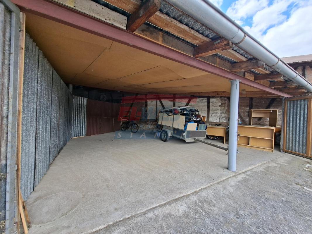 Pronájem garáže/ skladového prostoru 50 m2 v Sušici