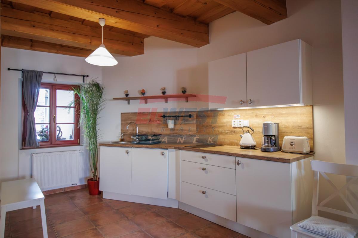 Zařízený stylový apartmán 35 m2 v centru Sušice